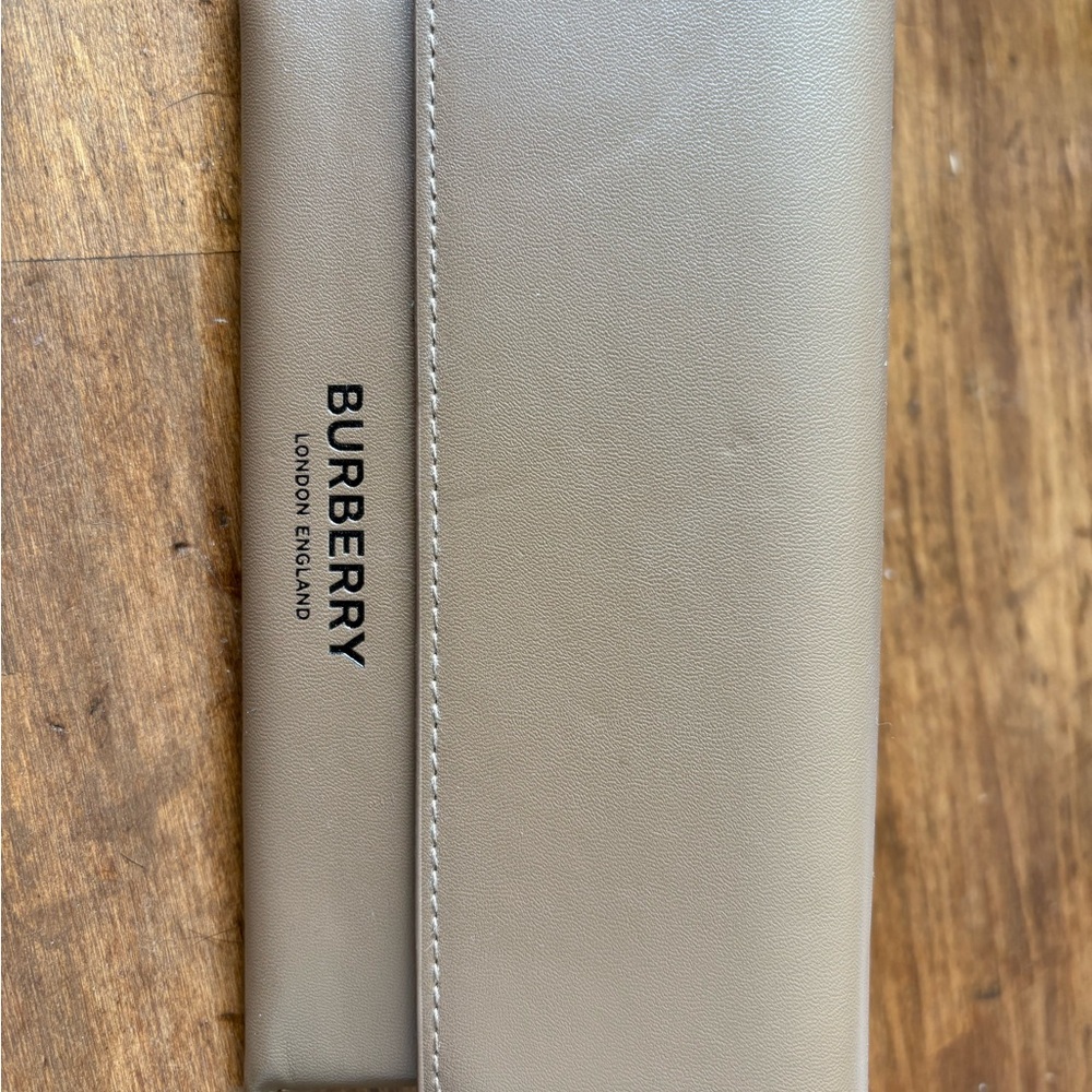 Burberry glasses case